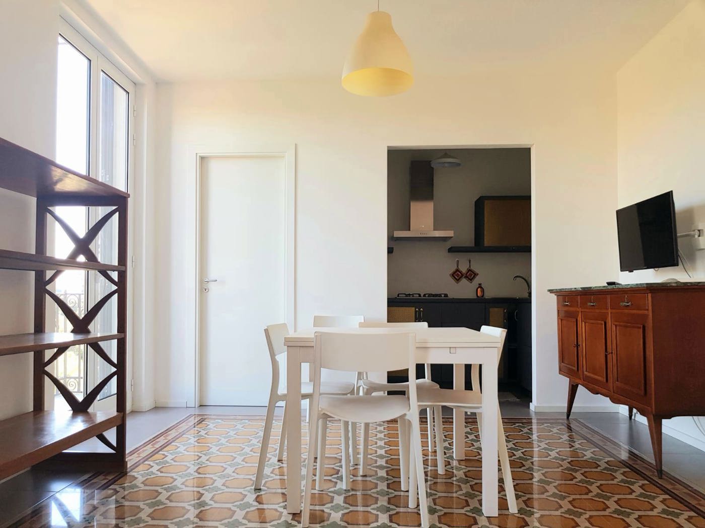 Quadrilocale arredato in affitto a Palermo