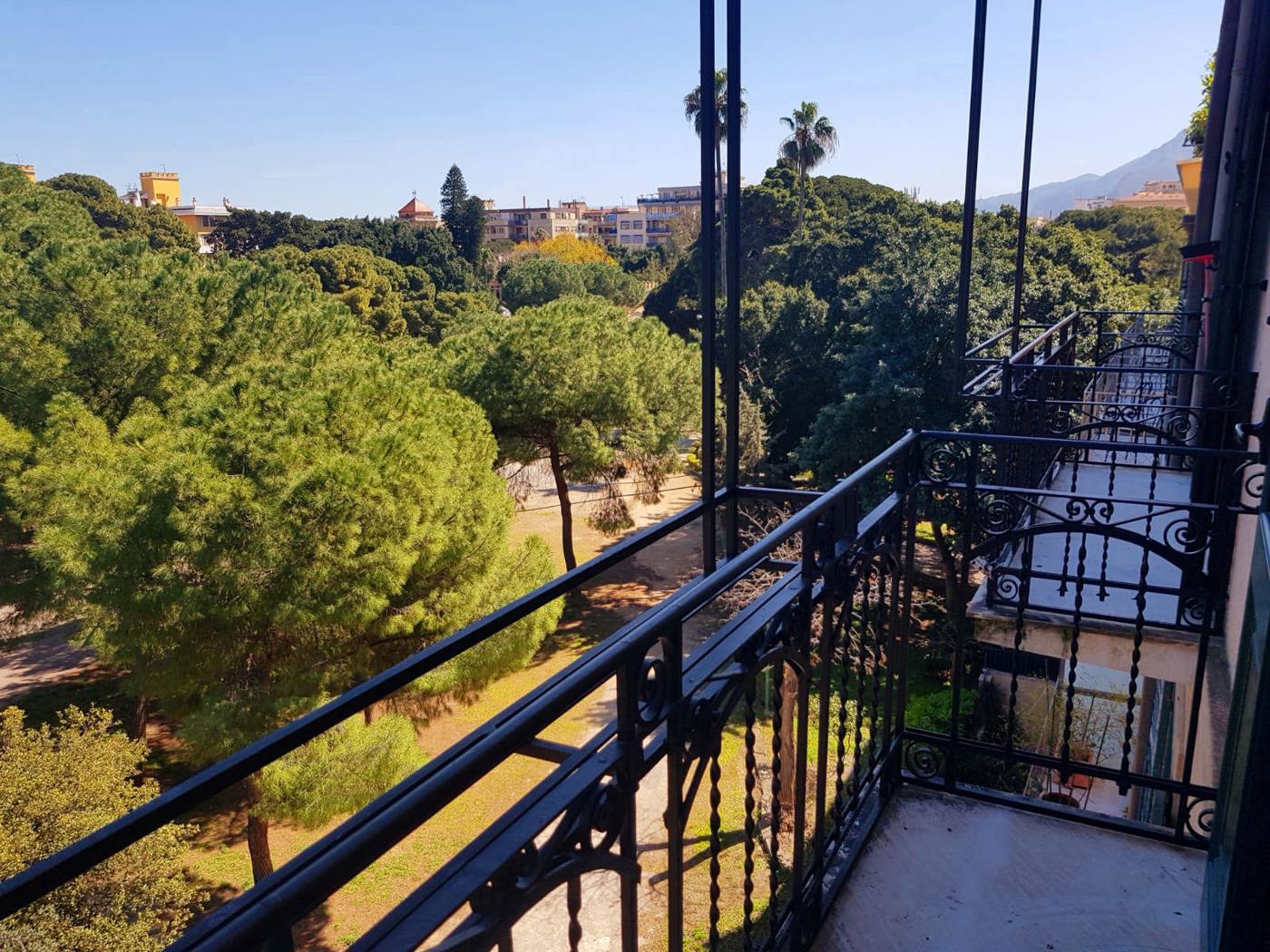 Quadrilocale arredato in affitto a Palermo