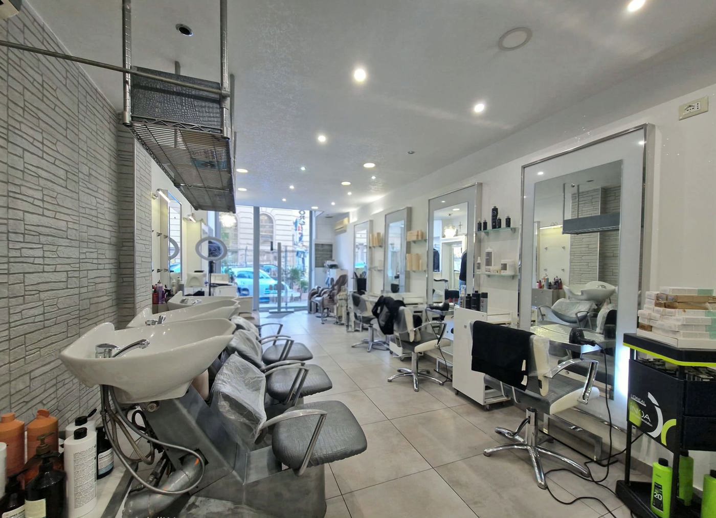 Negozio in affitto a Palermo