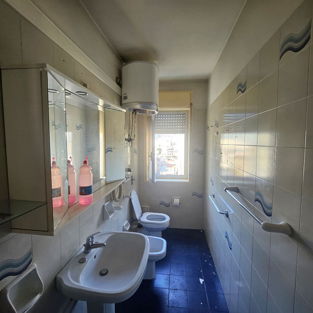 Appartamento con box doppio a Palermo