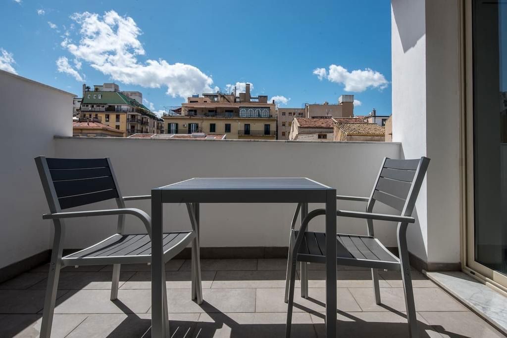Attico arredato in affitto a Palermo