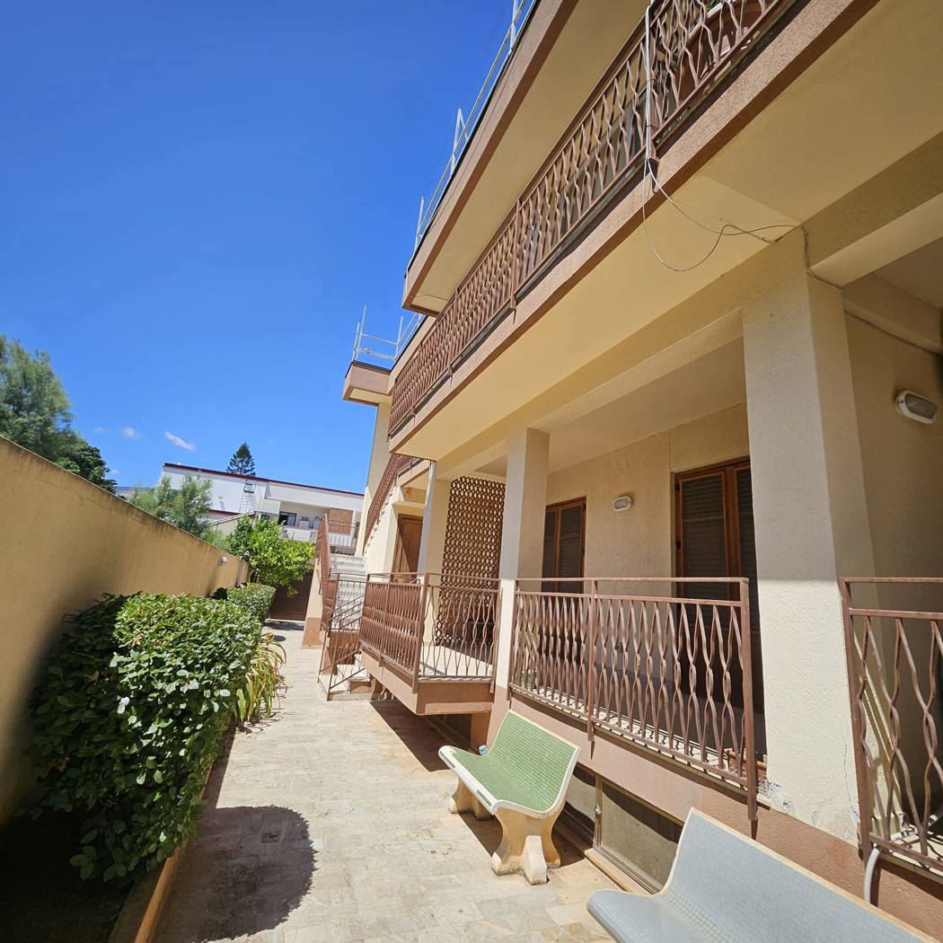 Villa da ristrutturare a Palermo