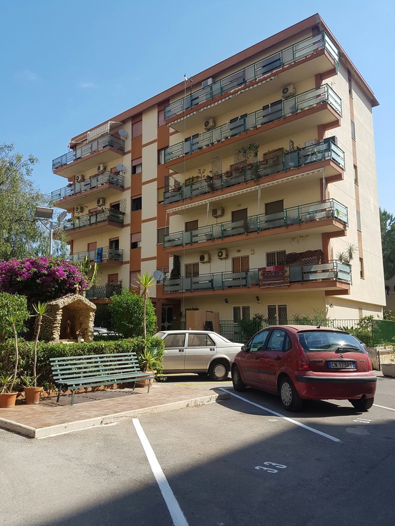 Appartamento in vendita a Palermo