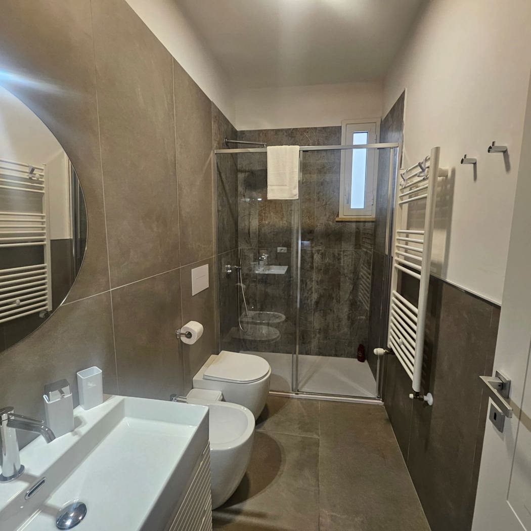 Stabile/Palazzo in affitto a Palermo