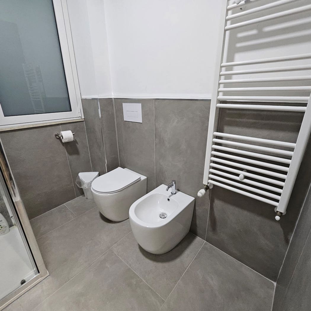 Stabile/Palazzo in affitto a Palermo