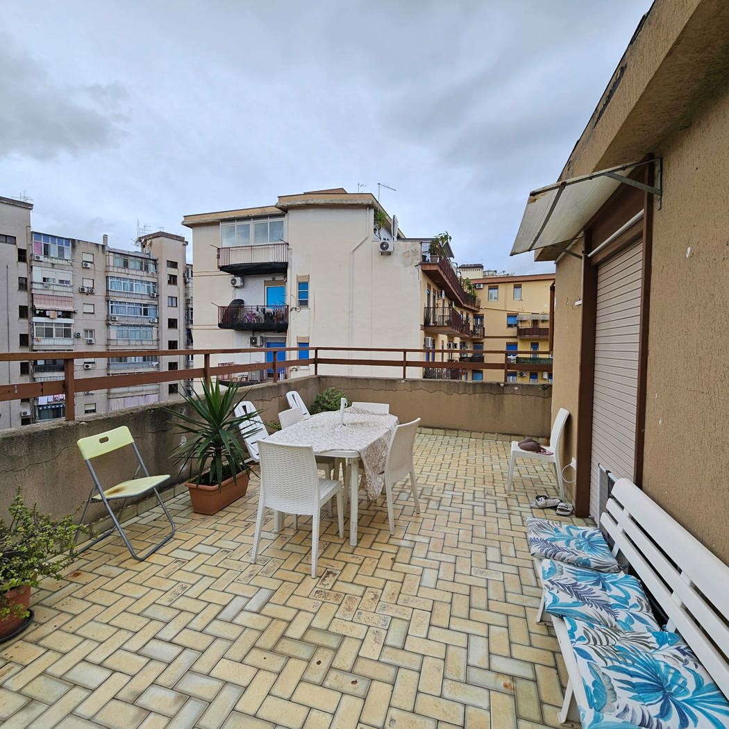 Appartamento in vendita a Palermo