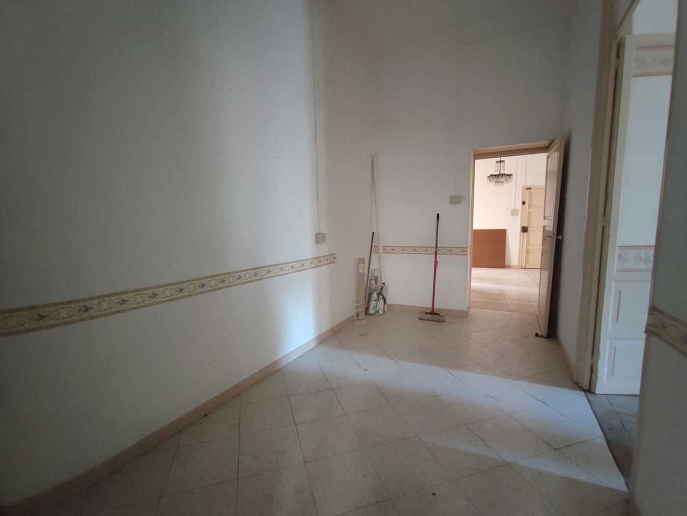 Quadrilocale da ristrutturare a Monreale