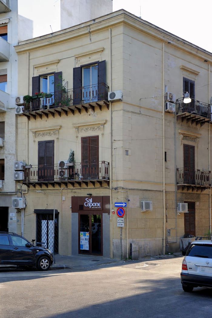 Negozio in vendita a Palermo