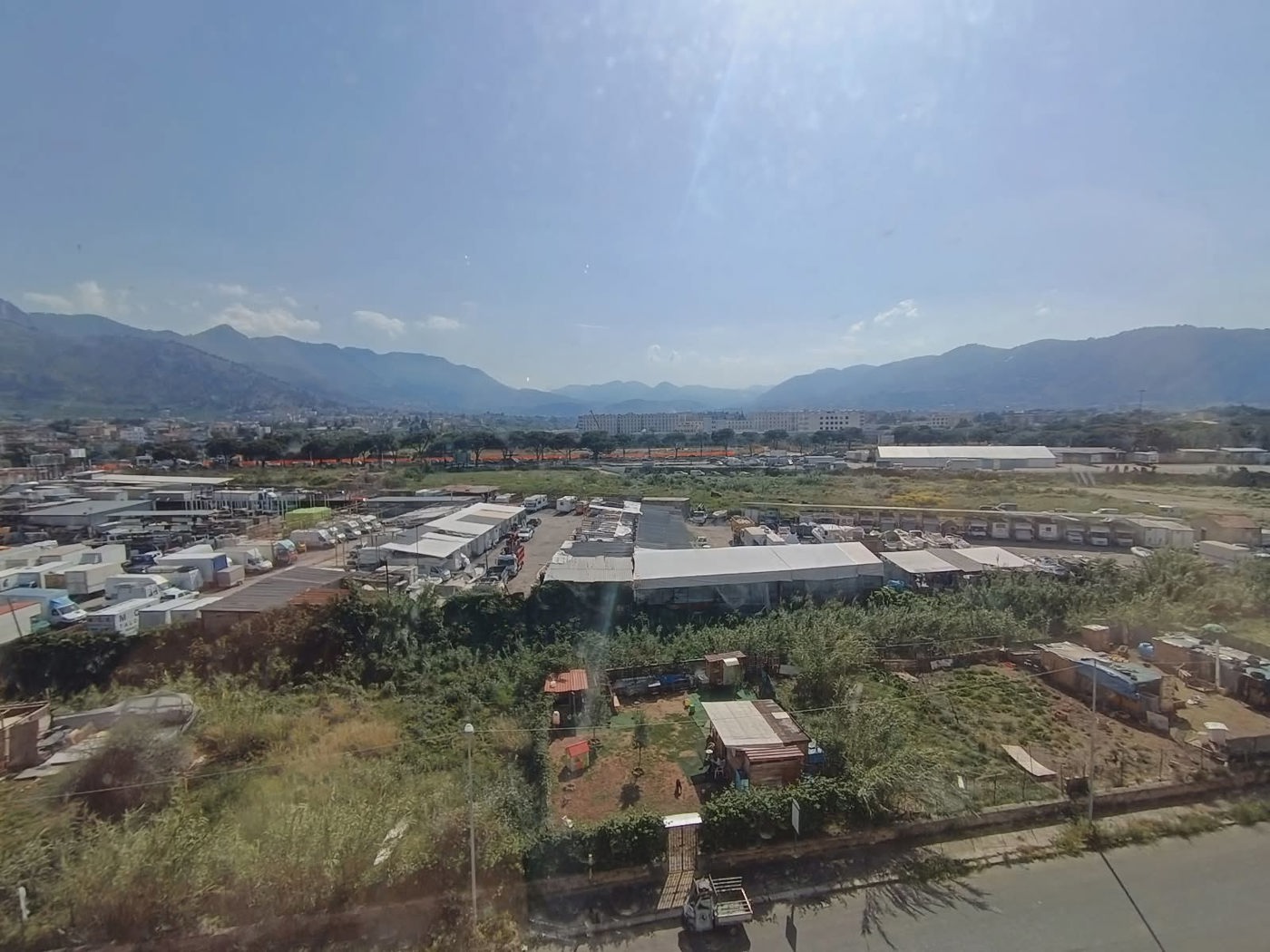 Monolocale arredato in affitto a Palermo