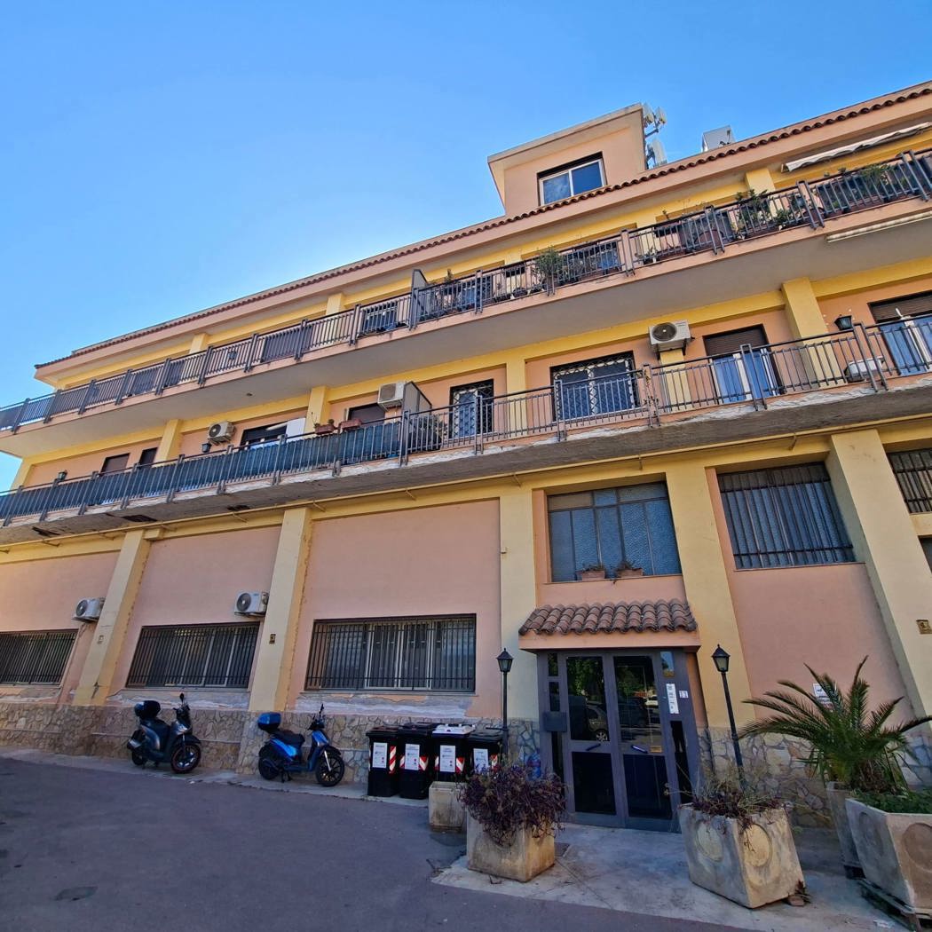 Trilocale in affitto a Palermo