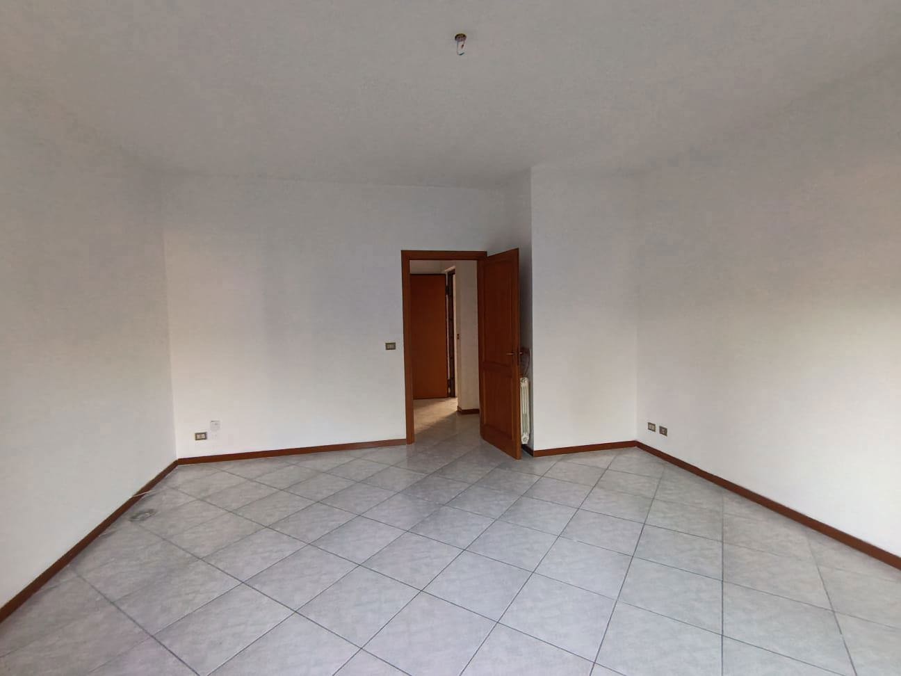 Trilocale in affitto a Palermo