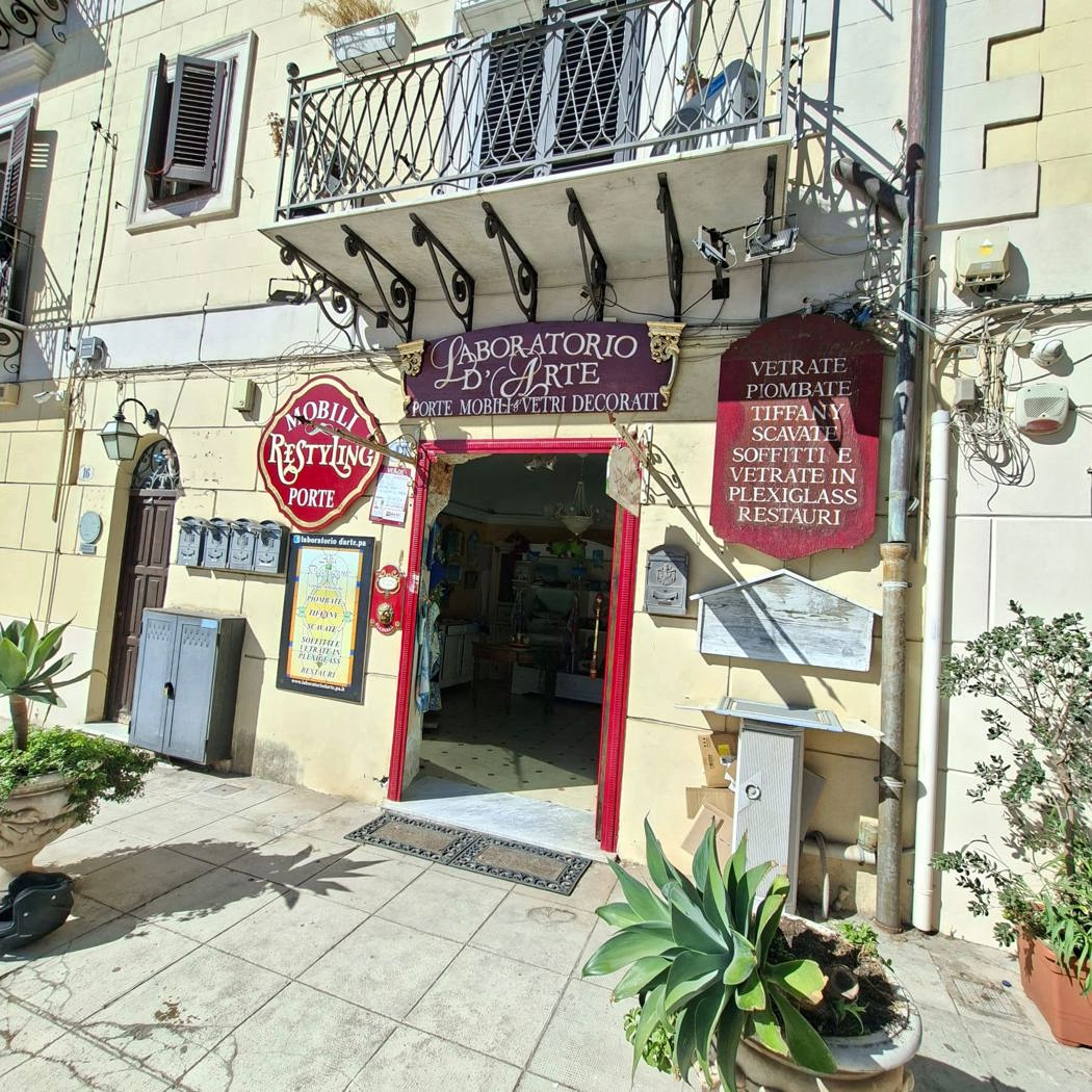 Negozio in vendita a Palermo