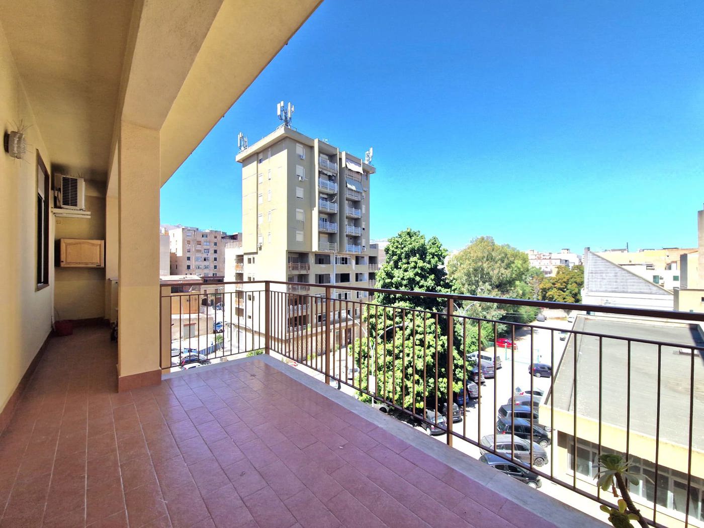 Quadrilocale in affitto a Palermo