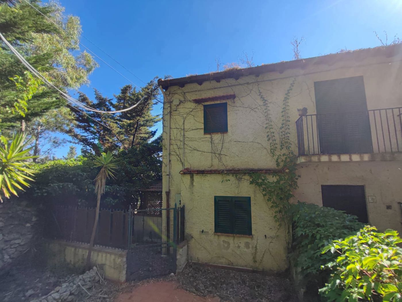 Quadrilocale con giardino a Monreale