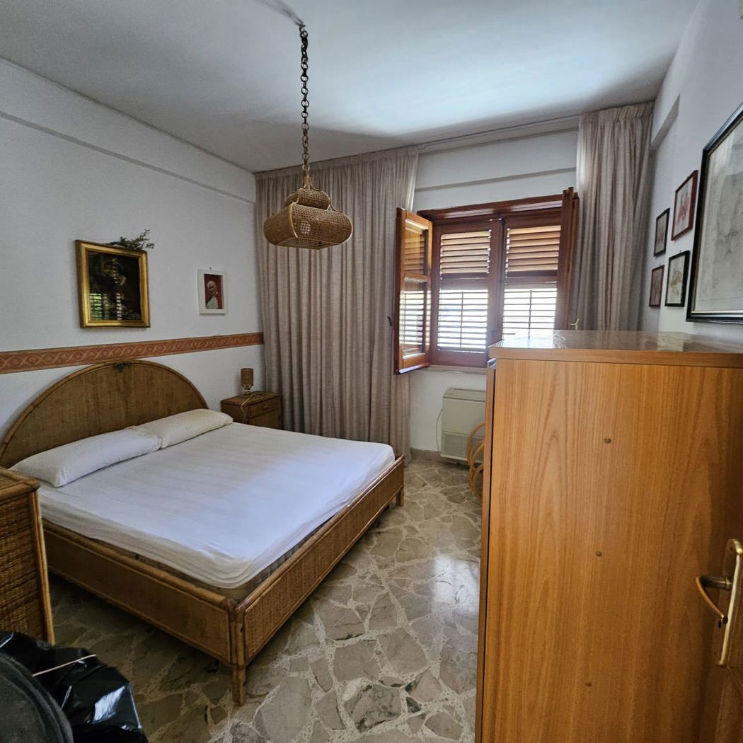 Villa da ristrutturare a Palermo
