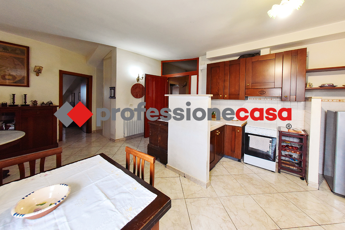 Attico in vendita a San Nicola la Strada