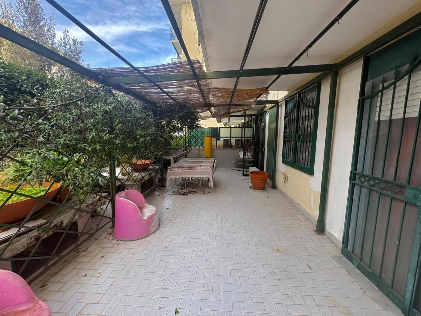 Monolocale con giardino a San Nicola la Strada