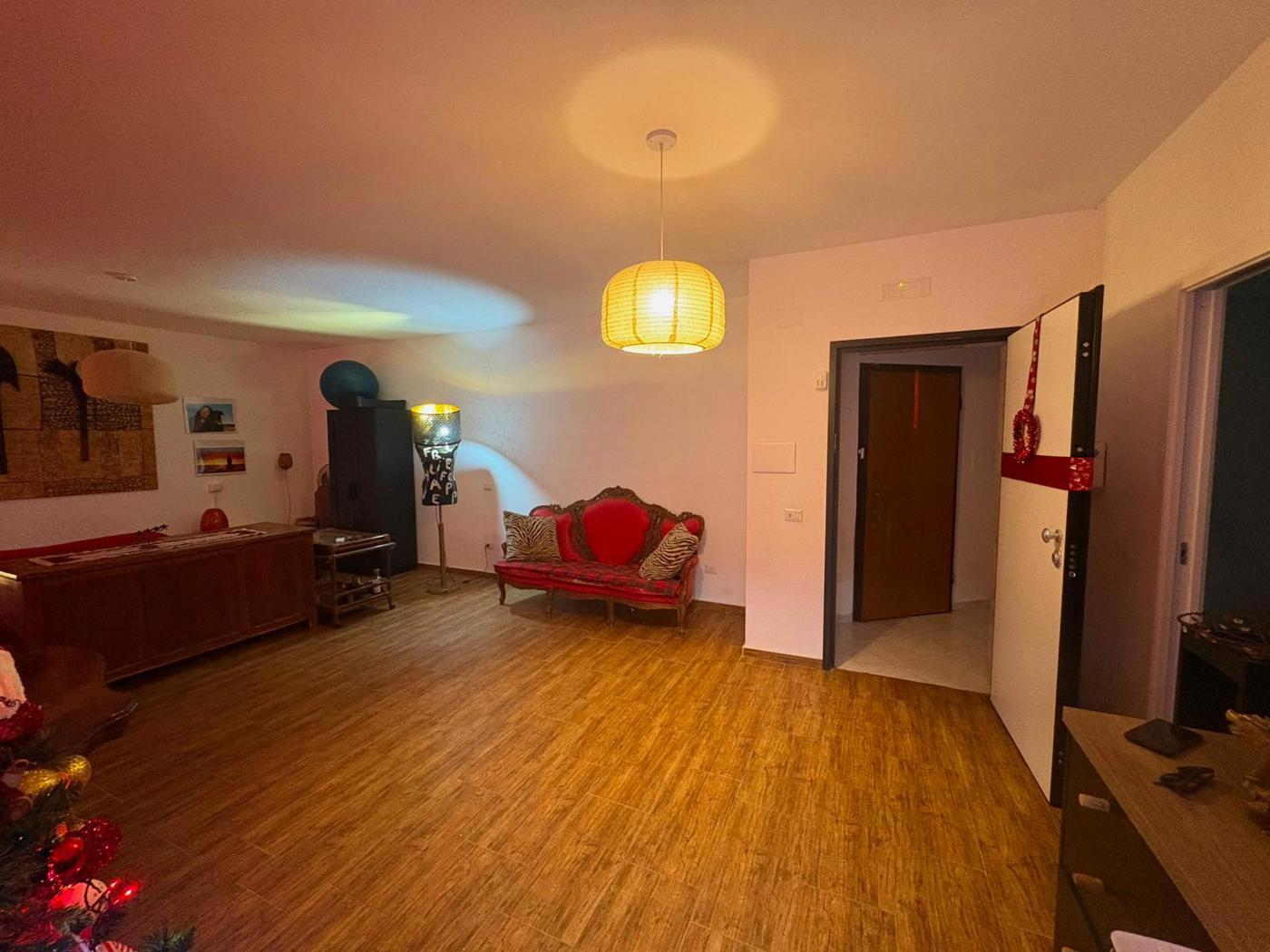 Monolocale con giardino a San Nicola la Strada