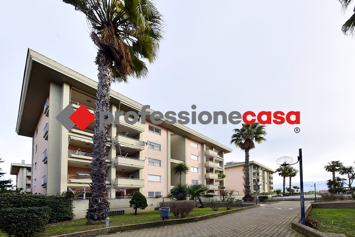 Quadrilocale in vendita a San Nicola la Strada