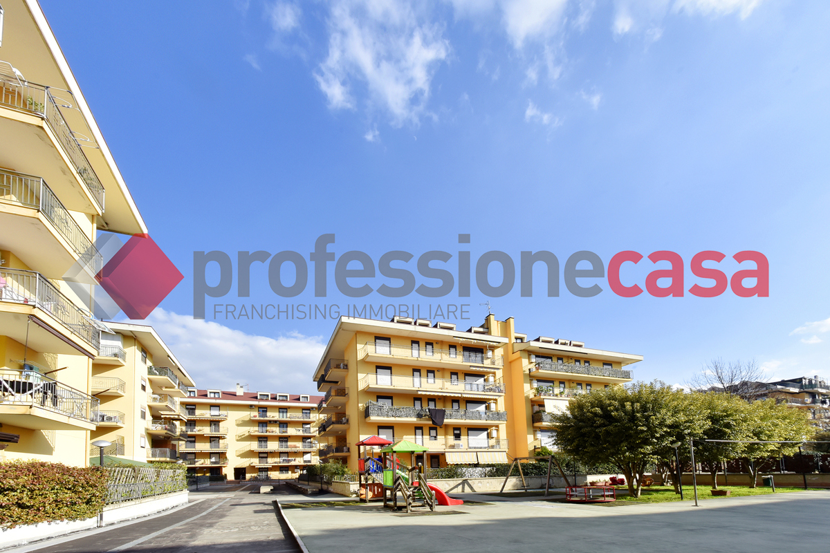 Quadrilocale in vendita a San Nicola la Strada