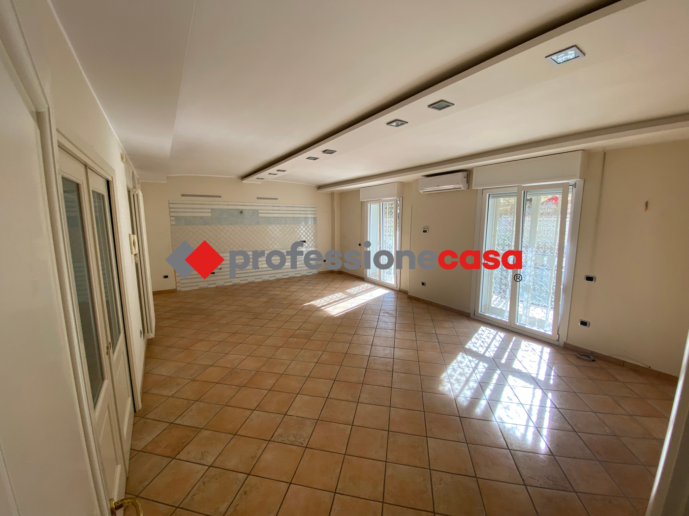 Trilocale in affitto a San Nicola la Strada