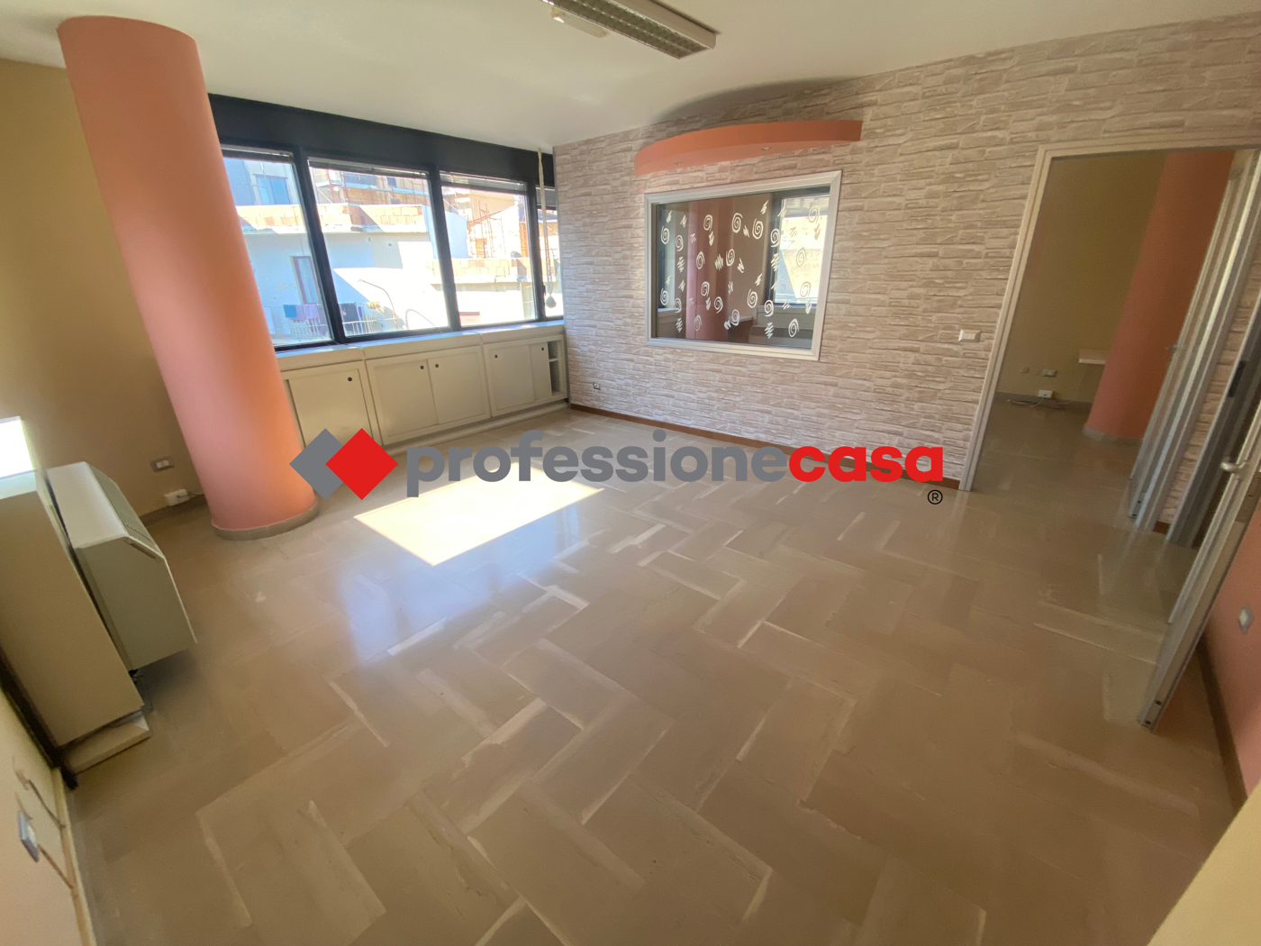 Ufficio in affitto a San Nicola la Strada