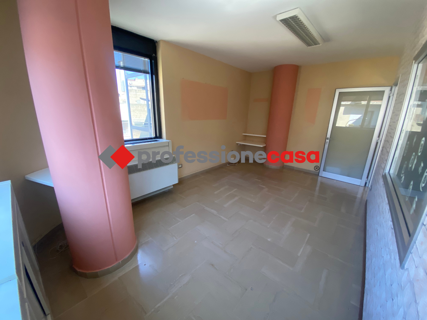 Ufficio in affitto a San Nicola la Strada