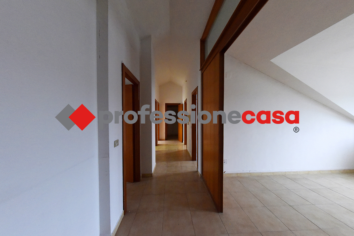 Quadrilocale in vendita a San Nicola la Strada