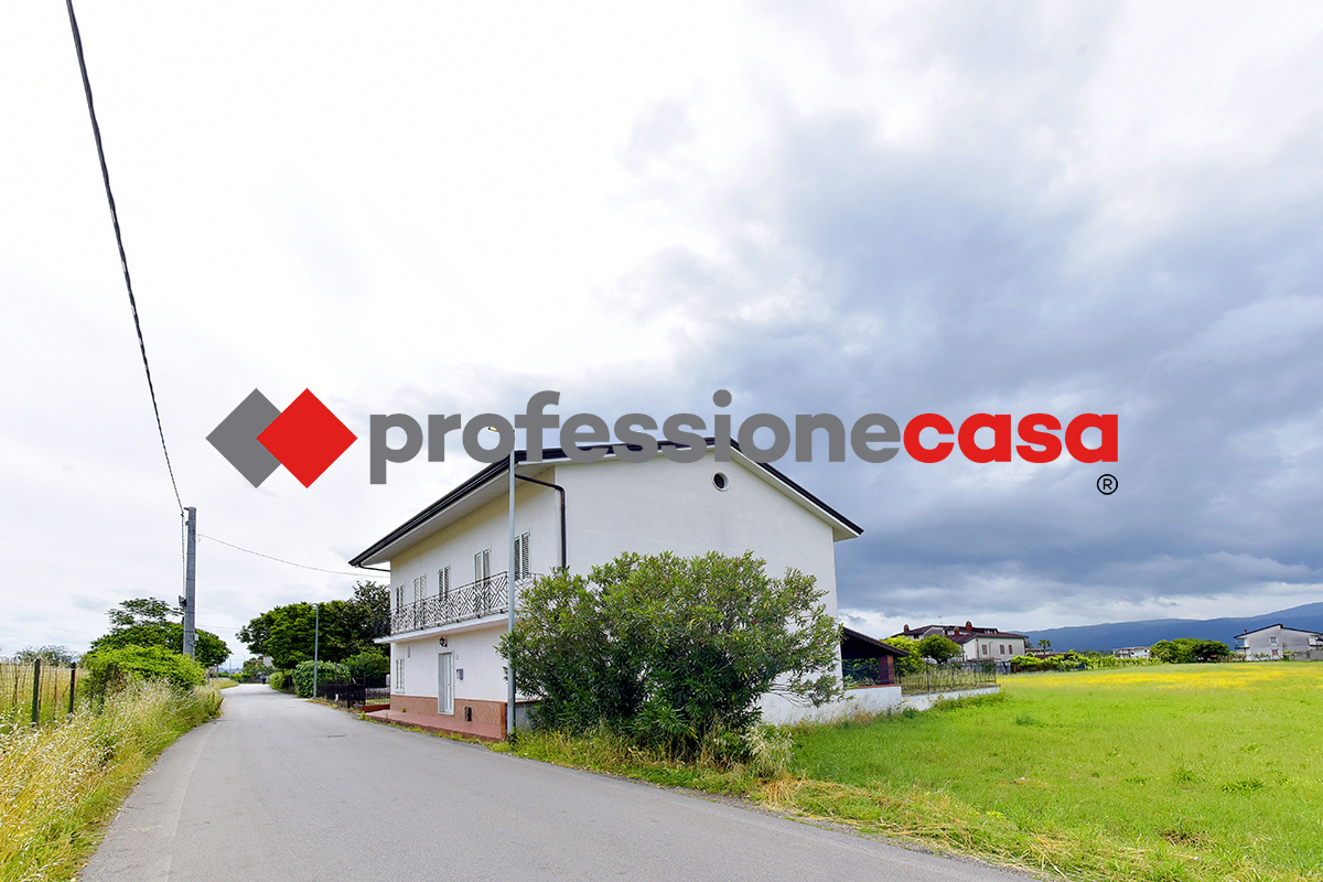 Casa indipendente con giardino a Alife