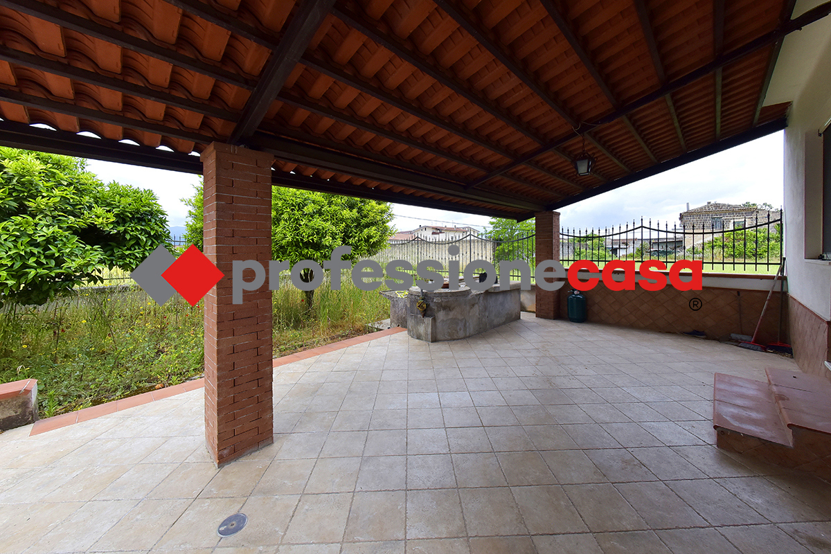 Casa indipendente con giardino a Alife