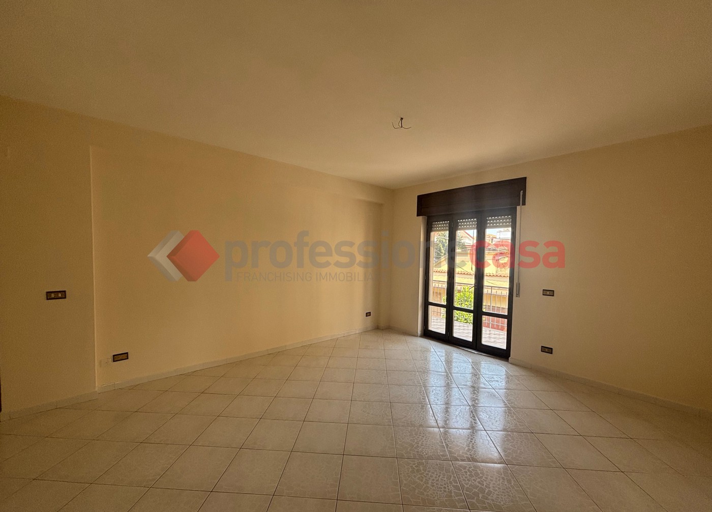 Trilocale in affitto a San Nicola la Strada