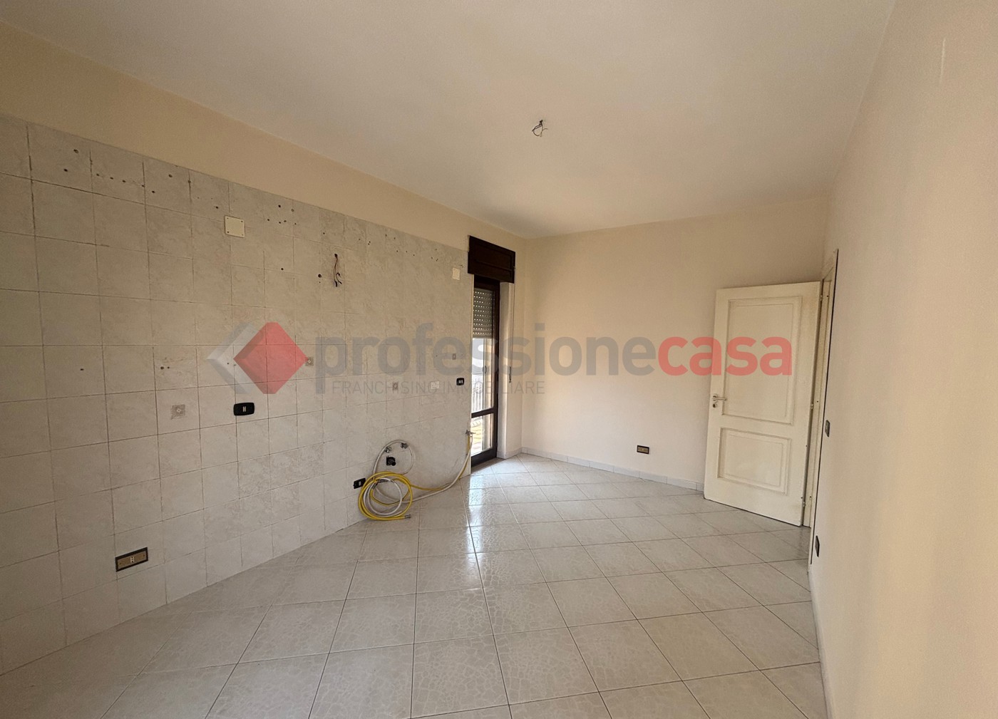 Trilocale in affitto a San Nicola la Strada