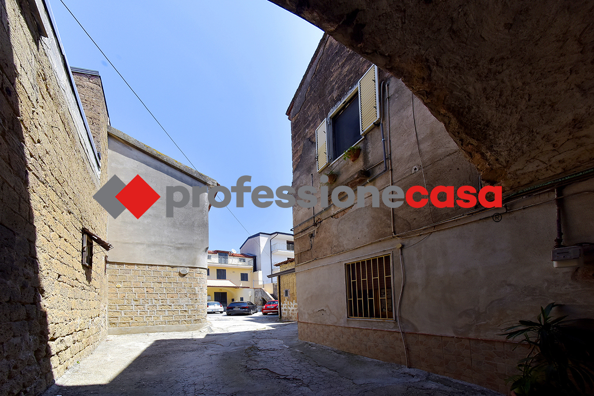 Casa indipendente in vendita a San Nicola la Strada