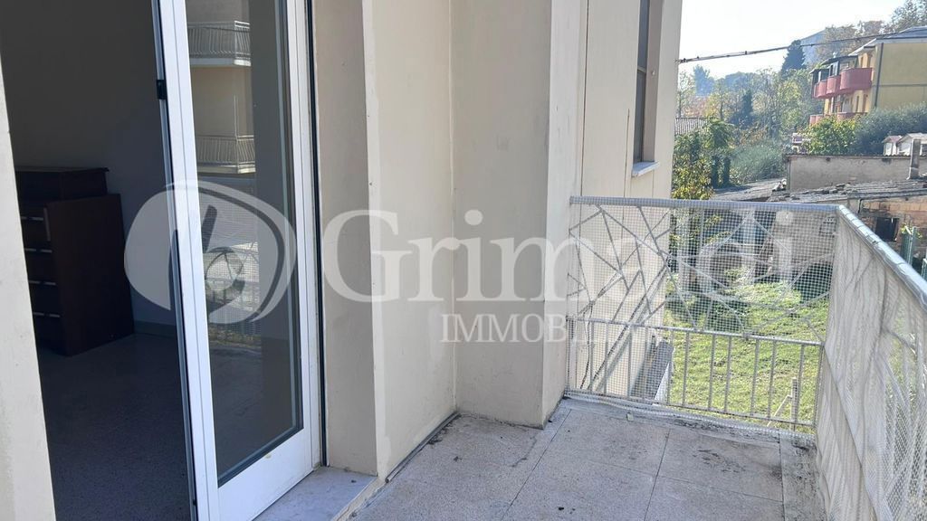 Quadrilocale arredato in affitto a Ostra