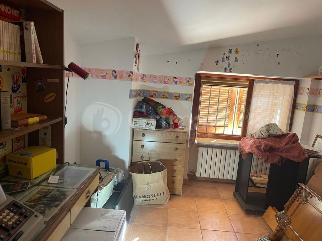 Quadrilocale con giardino a Santa Maria Nuova