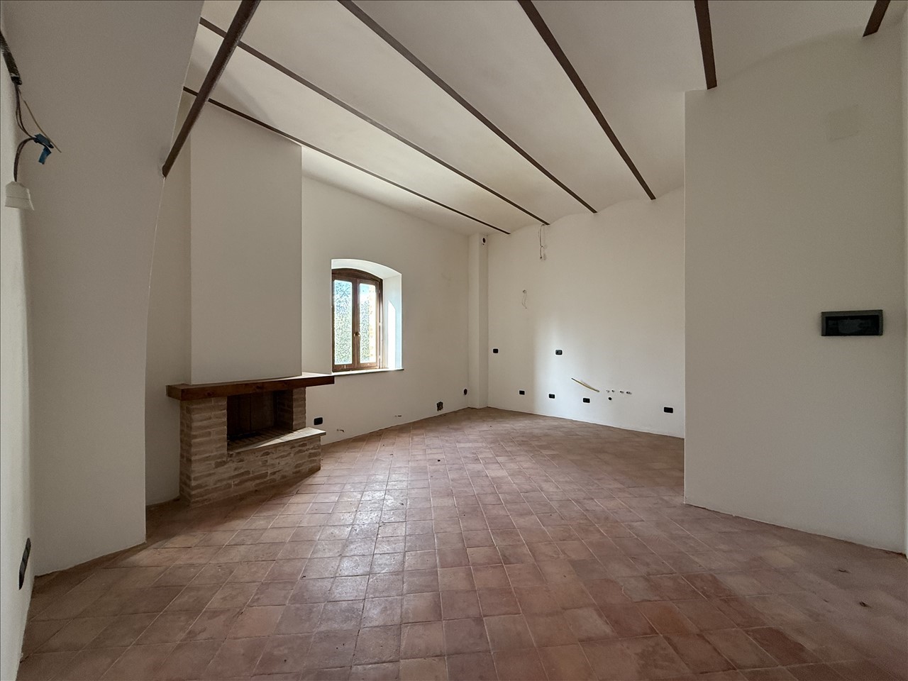 Trilocale con giardino a Sarteano