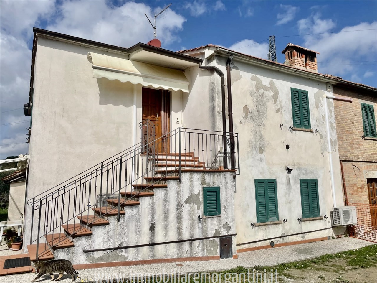 Rustico con giardino a Sarteano