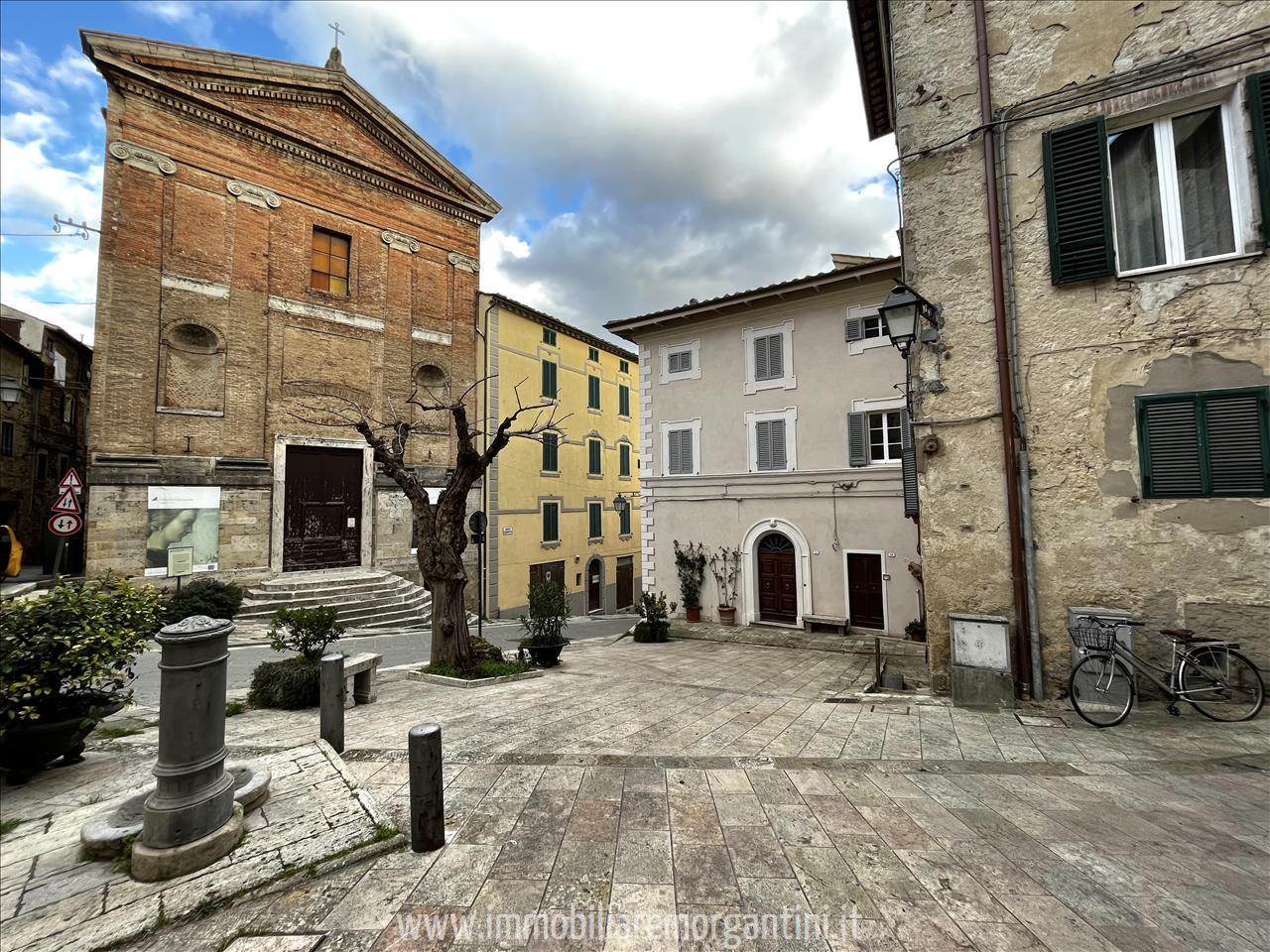 Stabile/Palazzo con box doppio, Sarteano centro storico