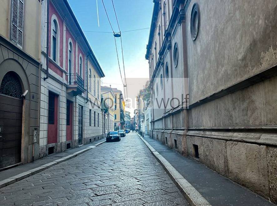 Appartamento in vendita a Milano, Sant'Ambrogio