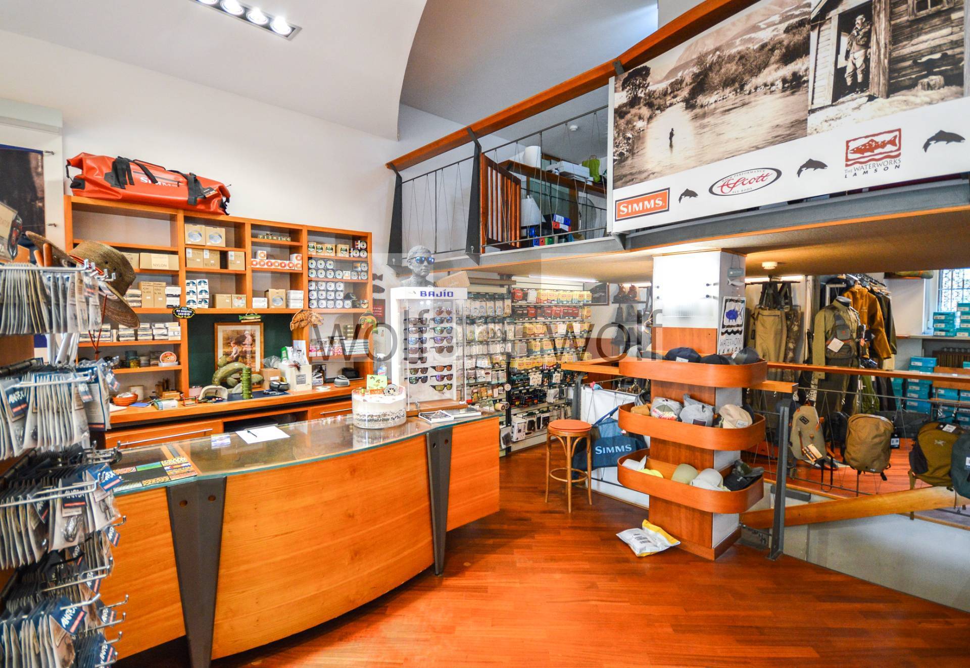 Negozio in vendita a Milano, Solari