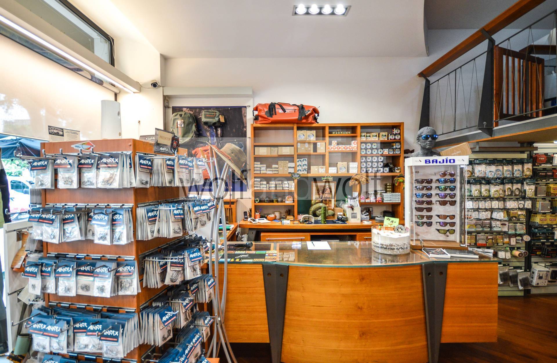 Negozio in vendita a Milano, Solari