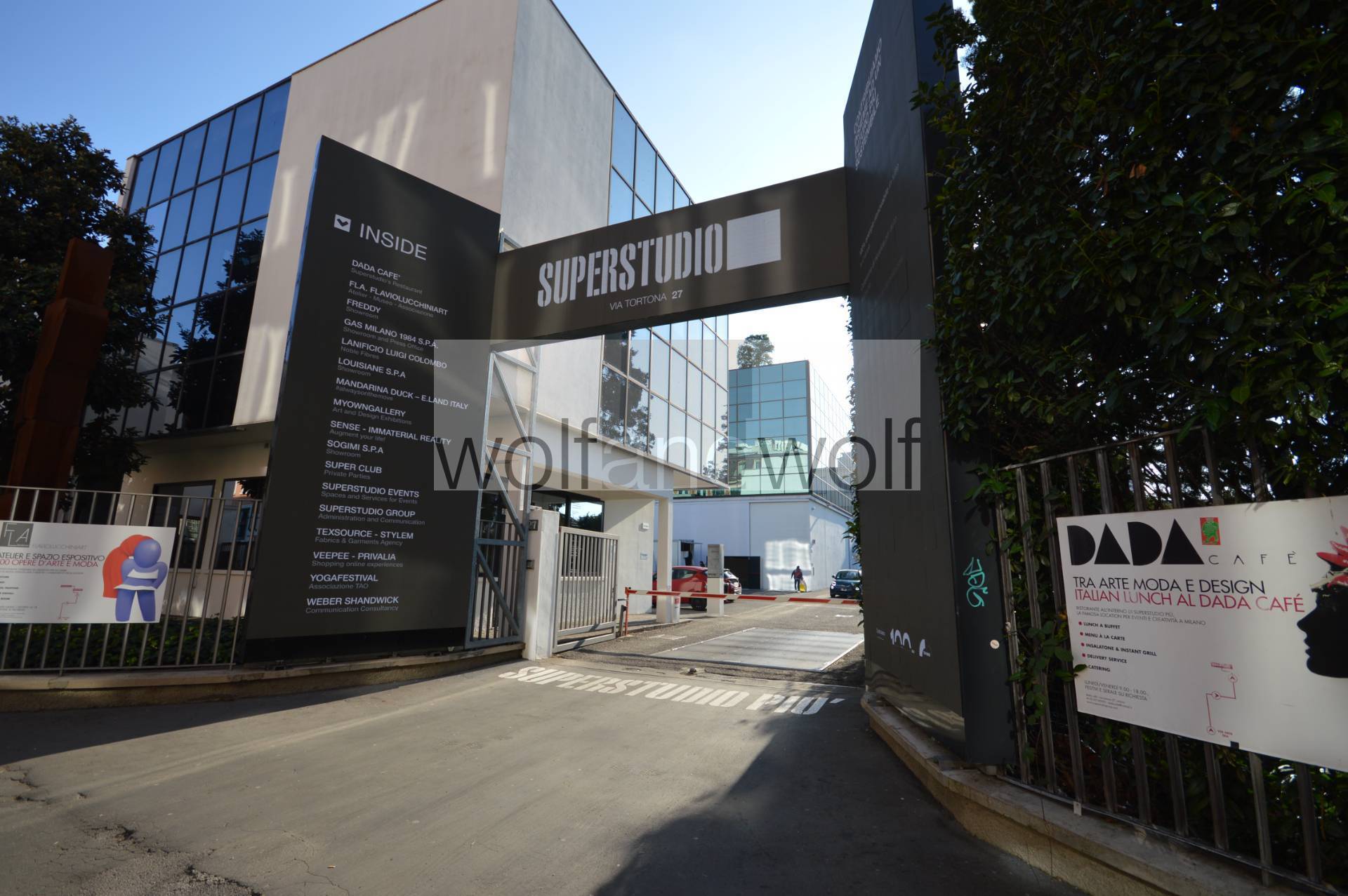Showroom in affitto a Milano, Tortona