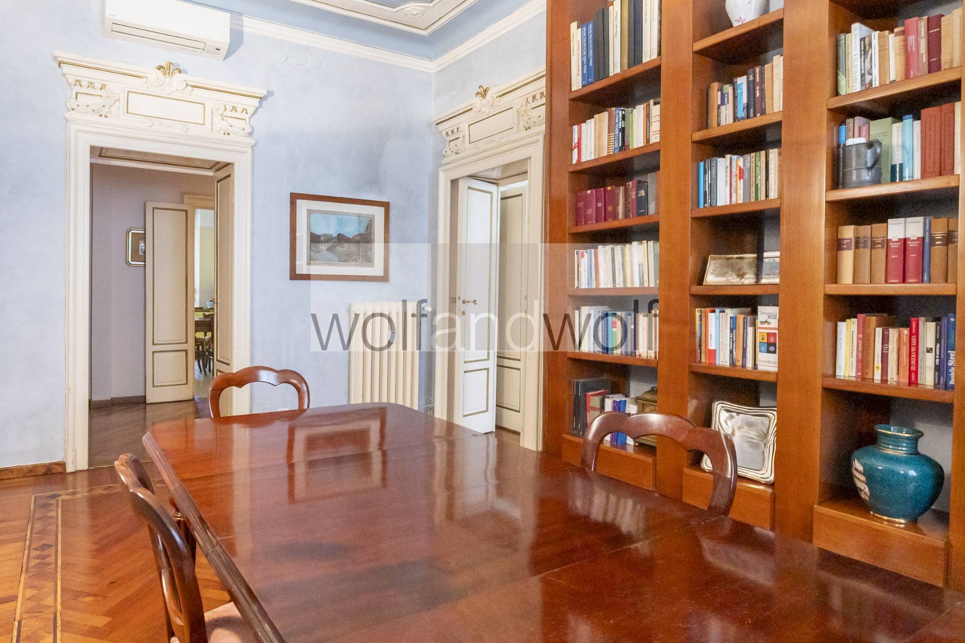 Appartamento in vendita a Milano, Magenta