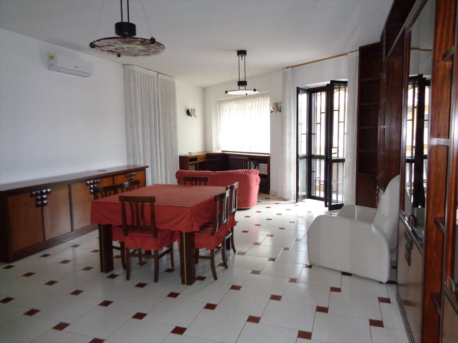 Casa indipendente in vendita in viale vittorio veneto, Palo del Colle