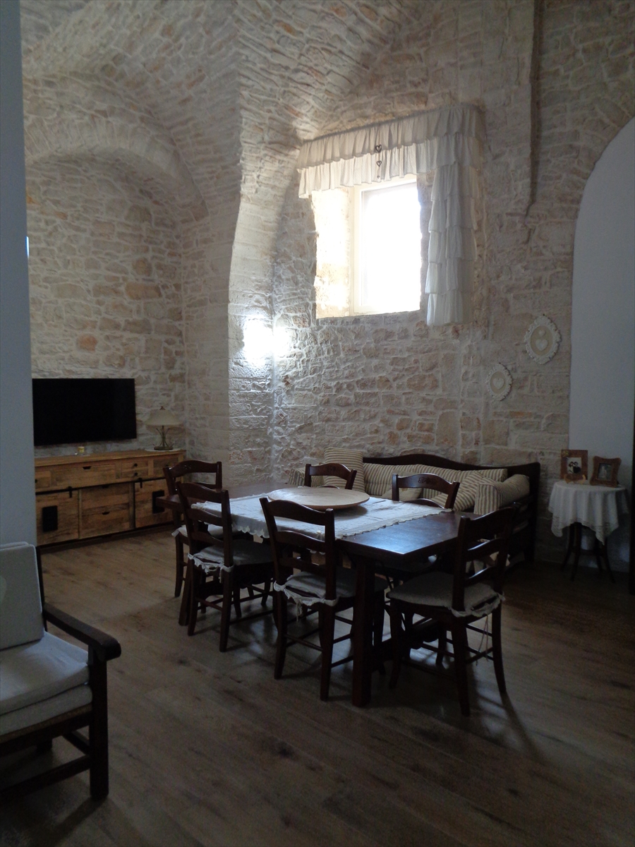 Casa indipendente in vendita, Binetto centro