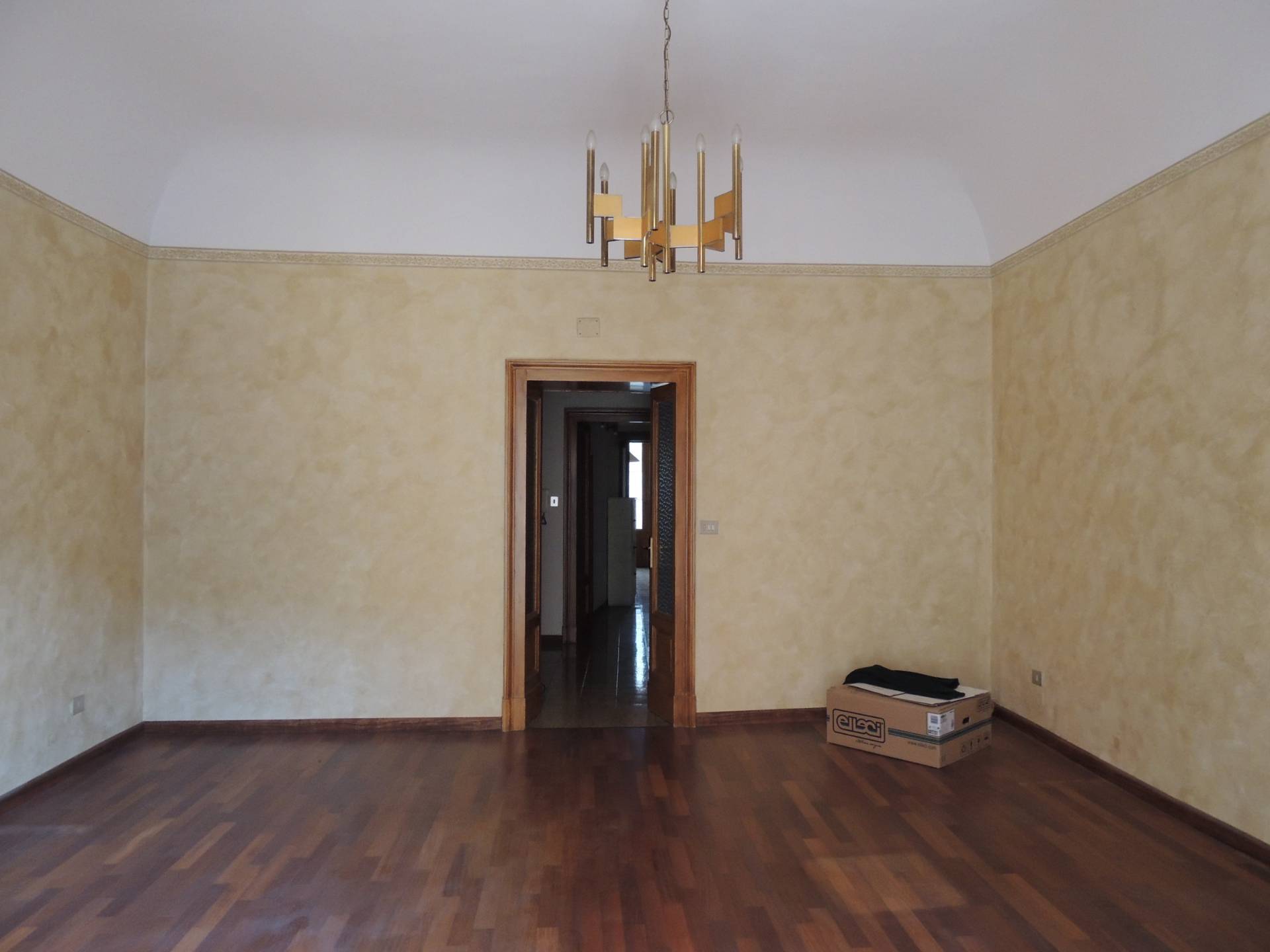 Appartamento in vendita a Catania, centro storico