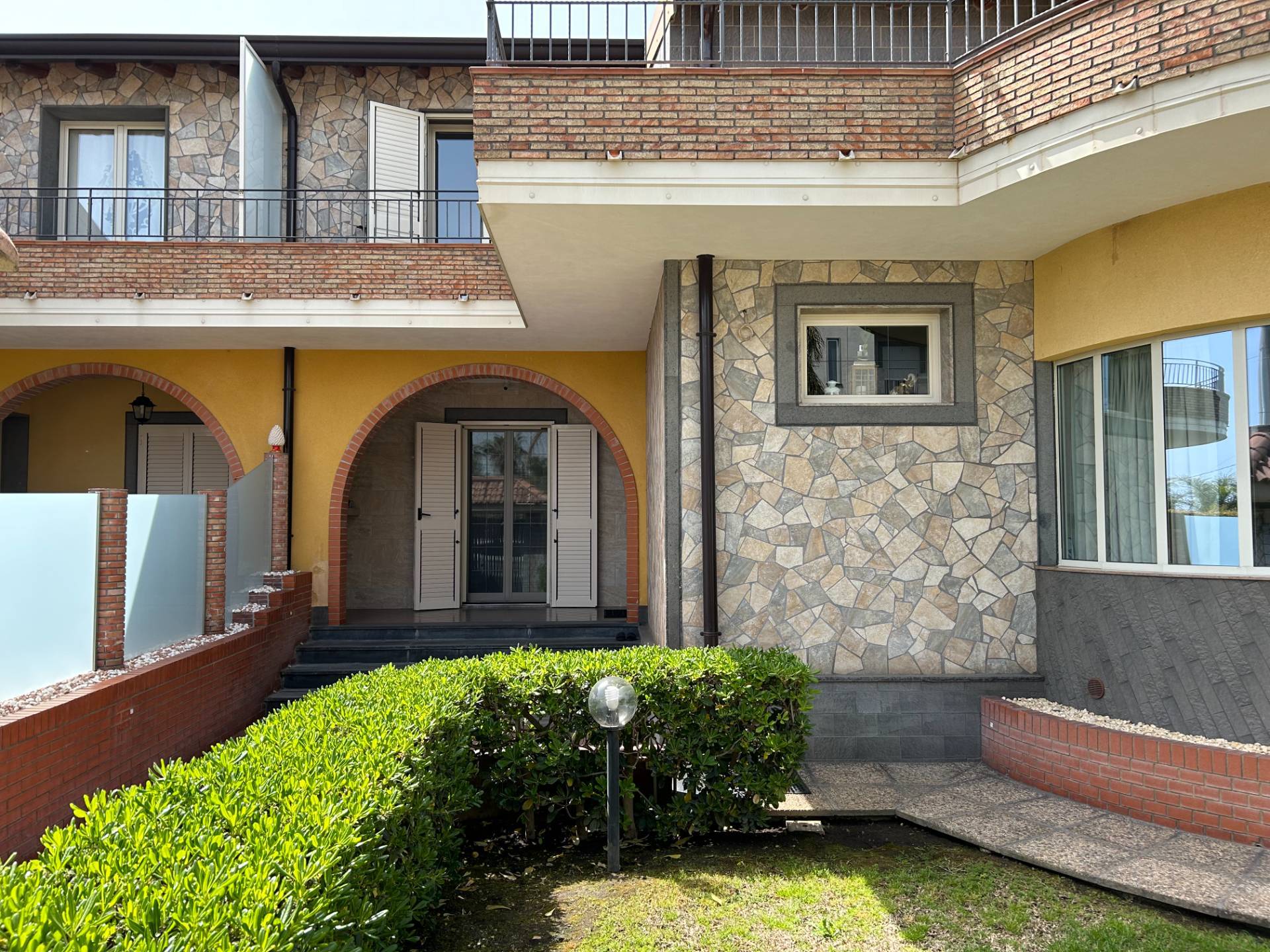 Villa in vendita a Gravina di Catania, Valle Allegra