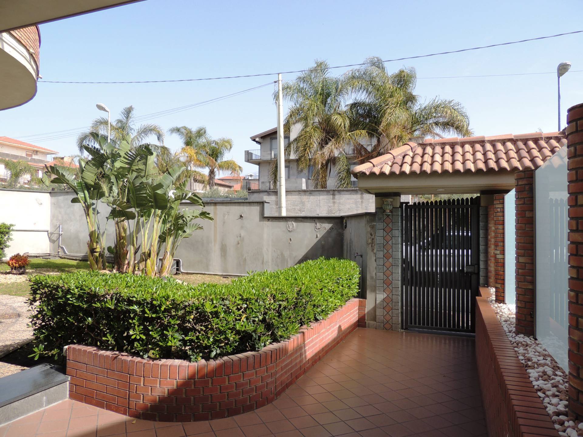 Villa in vendita a Gravina di Catania, Valle Allegra