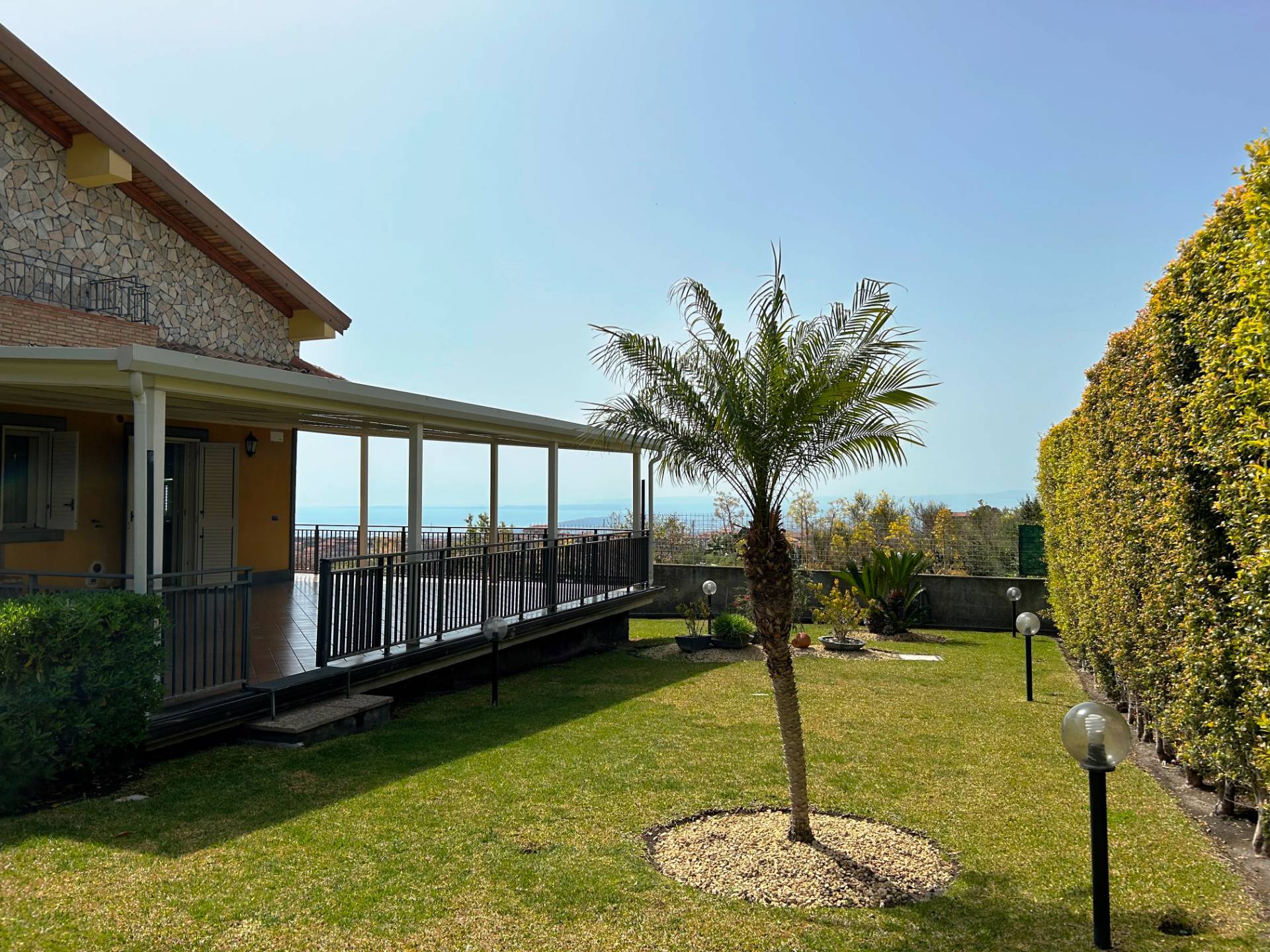 Villa in vendita a Gravina di Catania, Valle Allegra