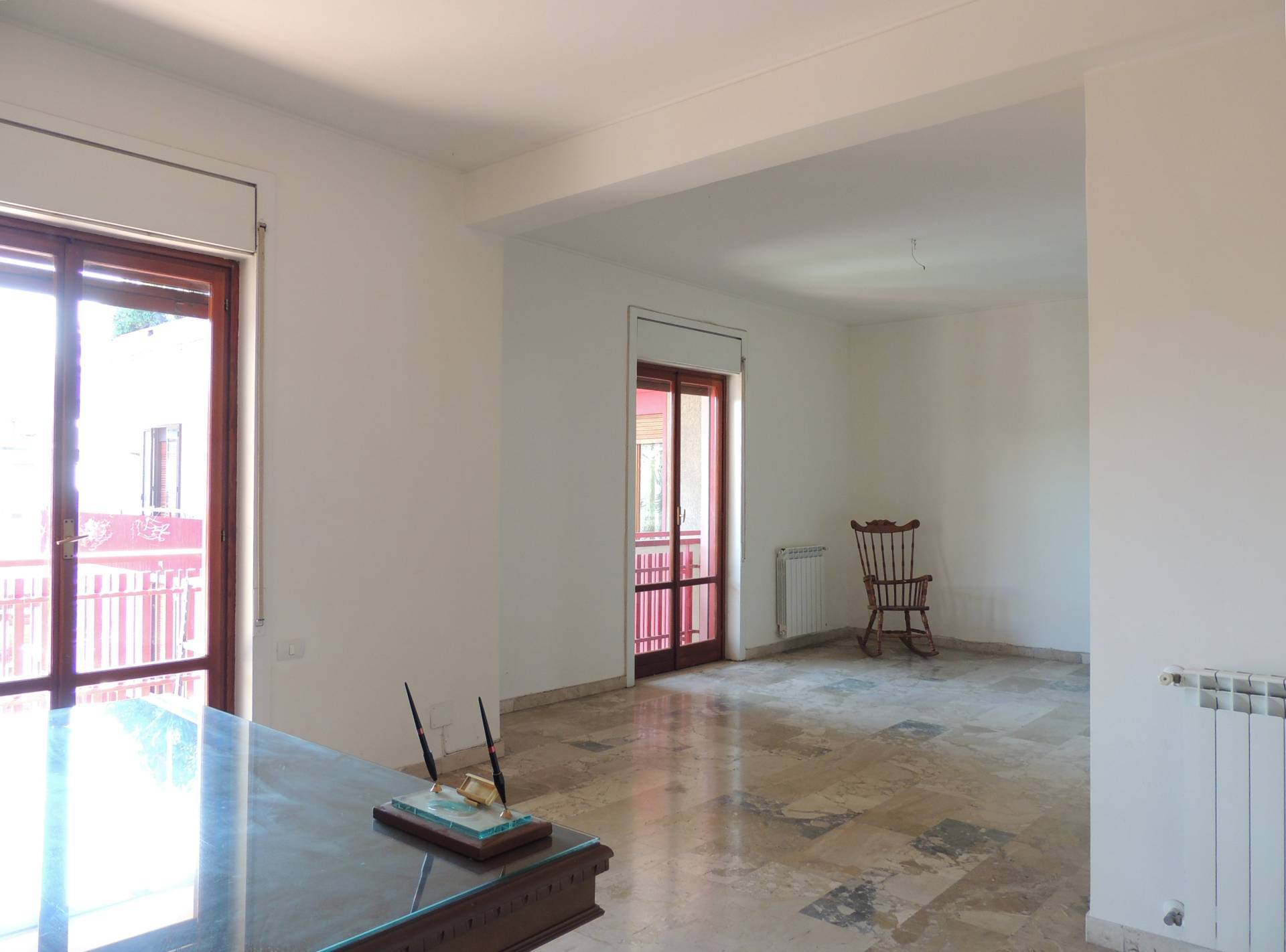 Quadrilocale in vendita a Tremestieri Etneo